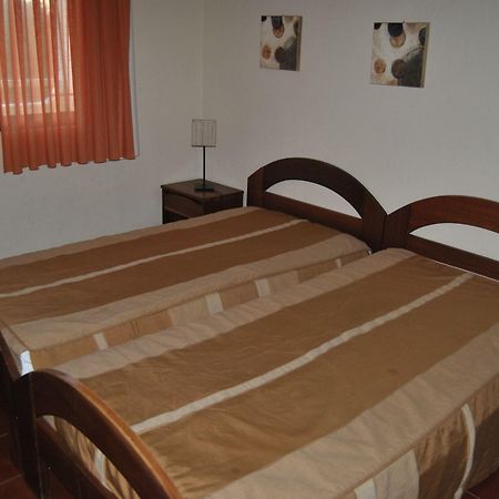 Apartamentos Olhos Do Mar อัลบูเฟรา ภายนอก รูปภาพ