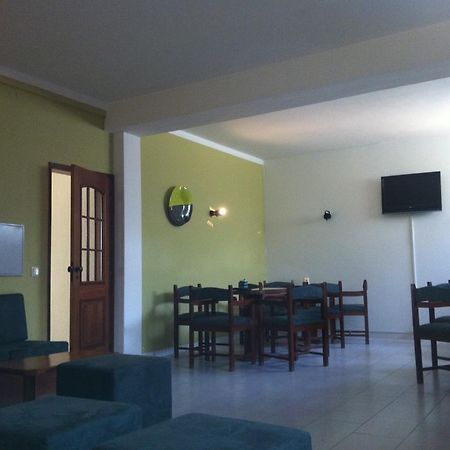 Apartamentos Olhos Do Mar อัลบูเฟรา ภายนอก รูปภาพ