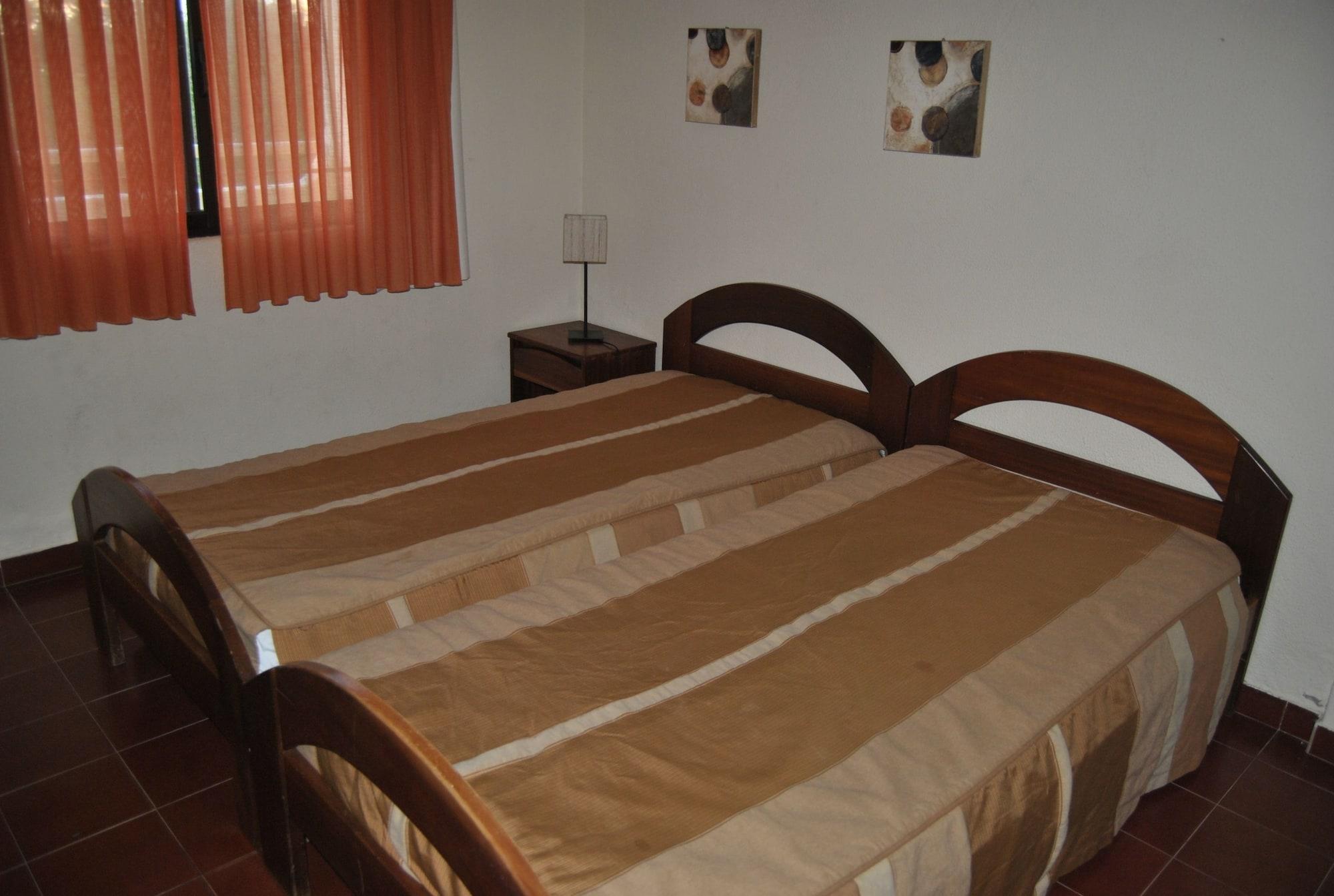 Apartamentos Olhos Do Mar อัลบูเฟรา ภายนอก รูปภาพ