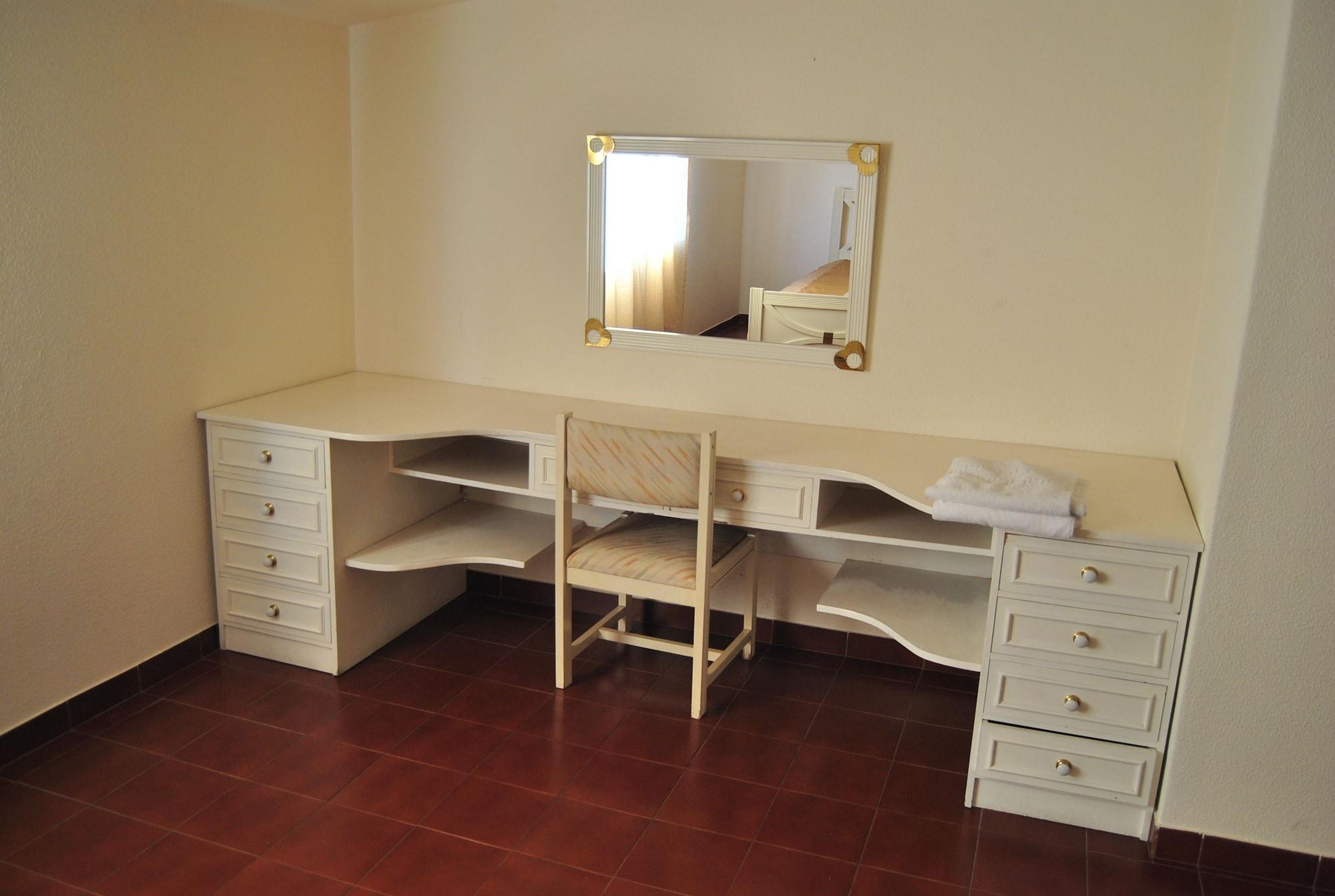 Apartamentos Olhos Do Mar อัลบูเฟรา ภายนอก รูปภาพ