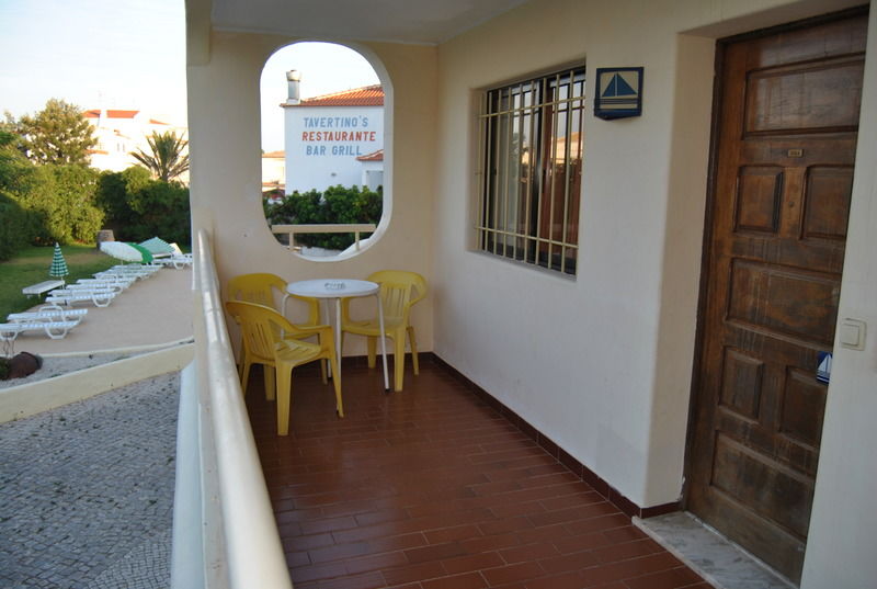 Apartamentos Olhos Do Mar อัลบูเฟรา ภายนอก รูปภาพ