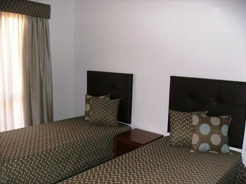 Apartamentos Olhos Do Mar อัลบูเฟรา ภายนอก รูปภาพ